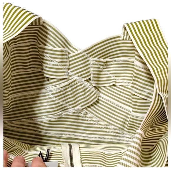 HD in Paris Anthropologie Olive/White Striped Peplum Heavy Elastic Top, SZ M - Picture 5 of 8